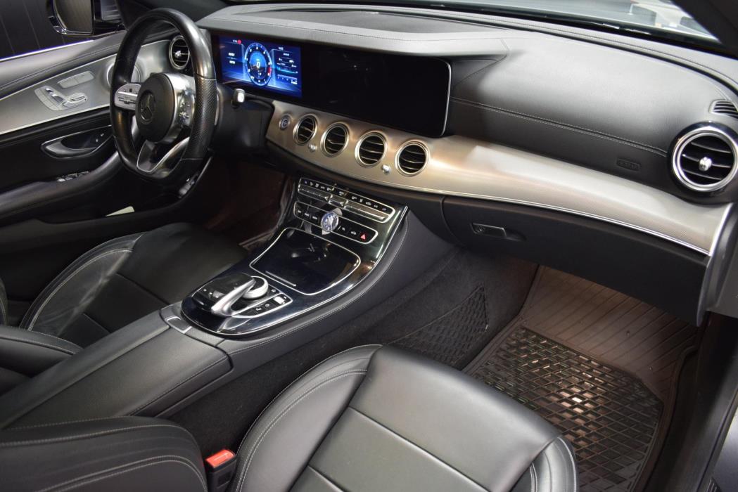 MERCEDES-BENZ E 2019