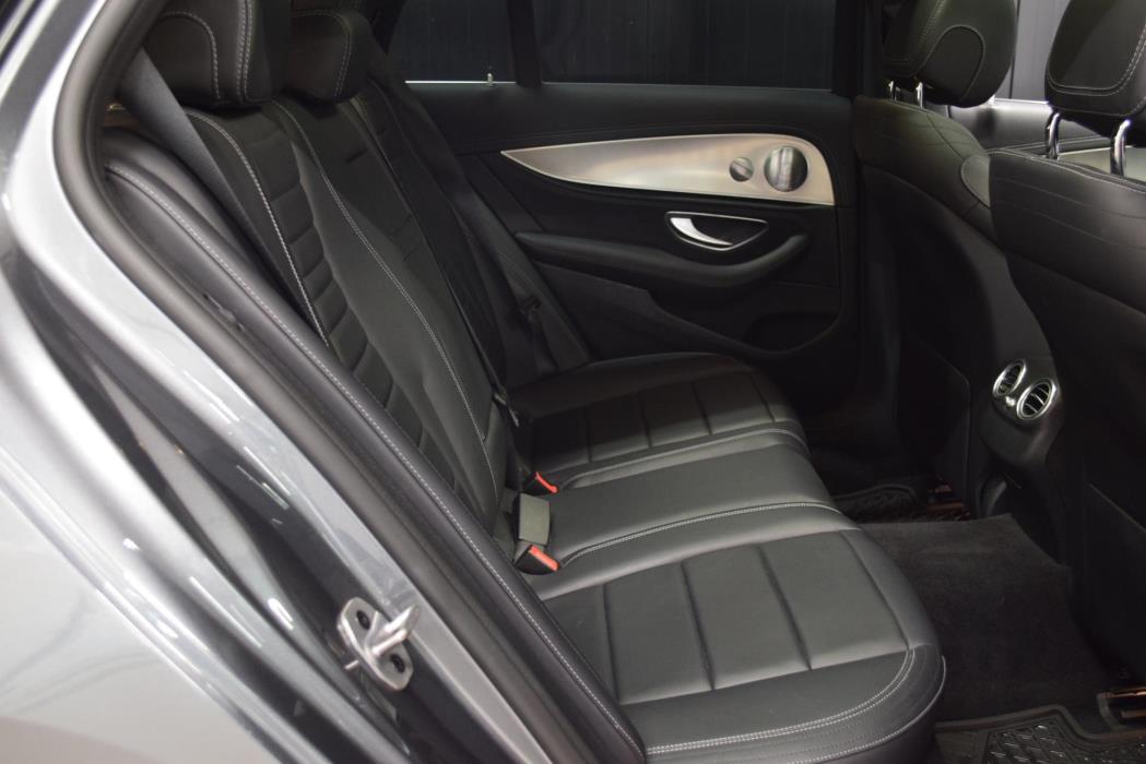 MERCEDES-BENZ E 2019