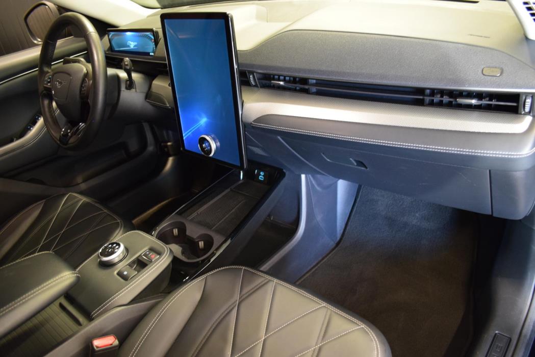 FORD Mustang Mach-E 2022