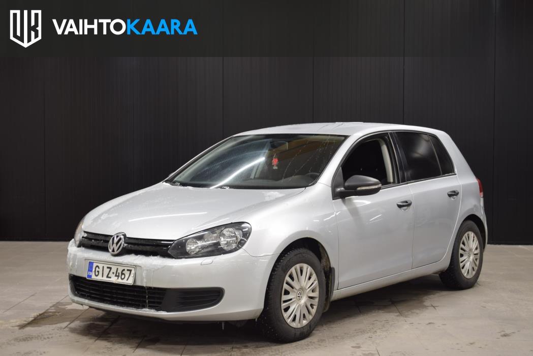 VOLKSWAGEN Golf 2010