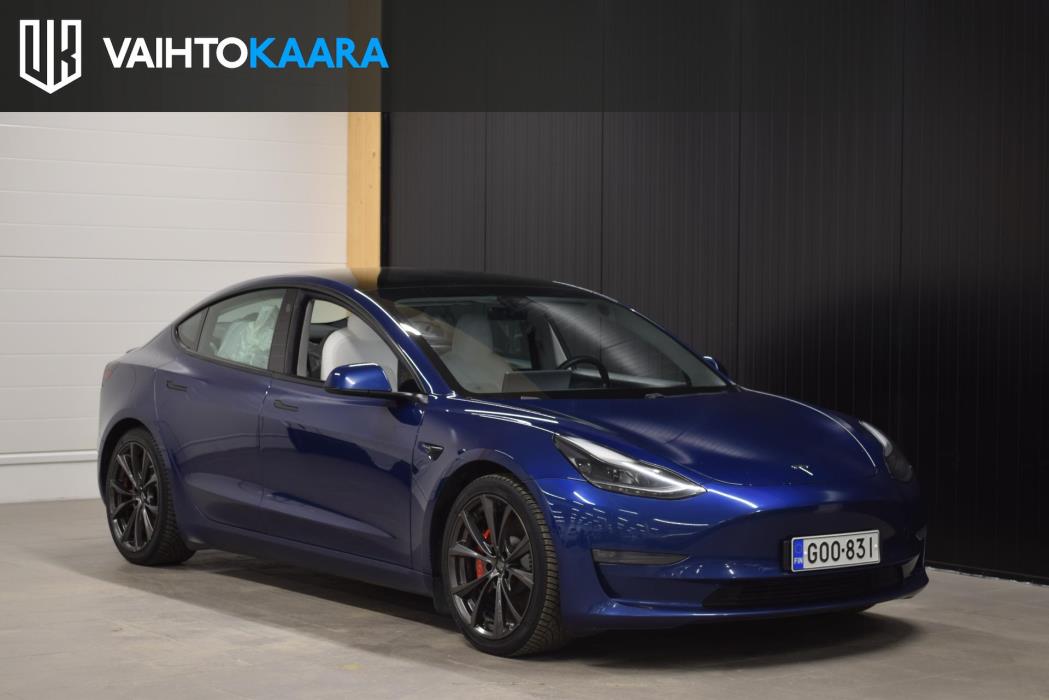 TESLA Model 3 2021