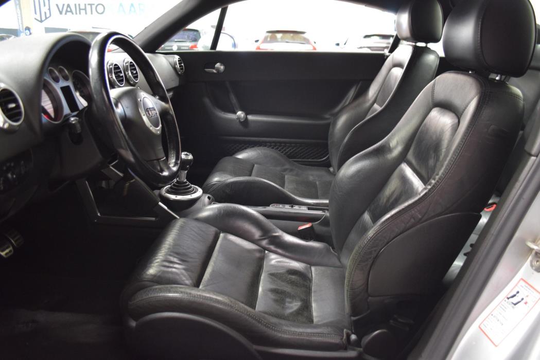 AUDI TT 2001