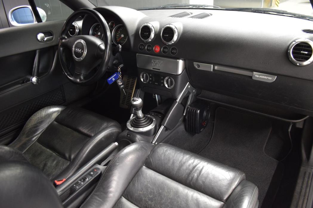 AUDI TT 2001