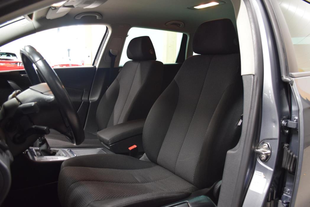 VOLKSWAGEN Passat 2007