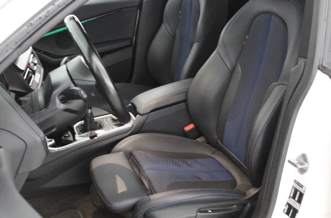 BMW 218 2023