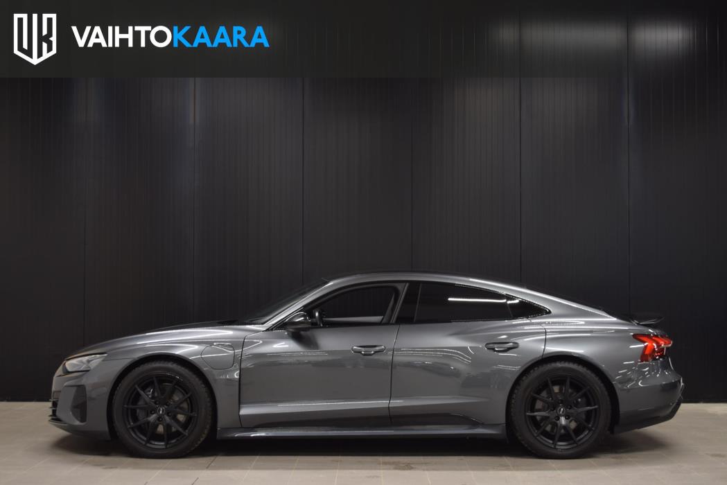 AUDI e-tron GT 2022