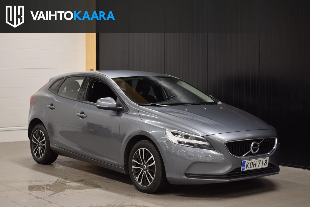 VOLVO V40 2017