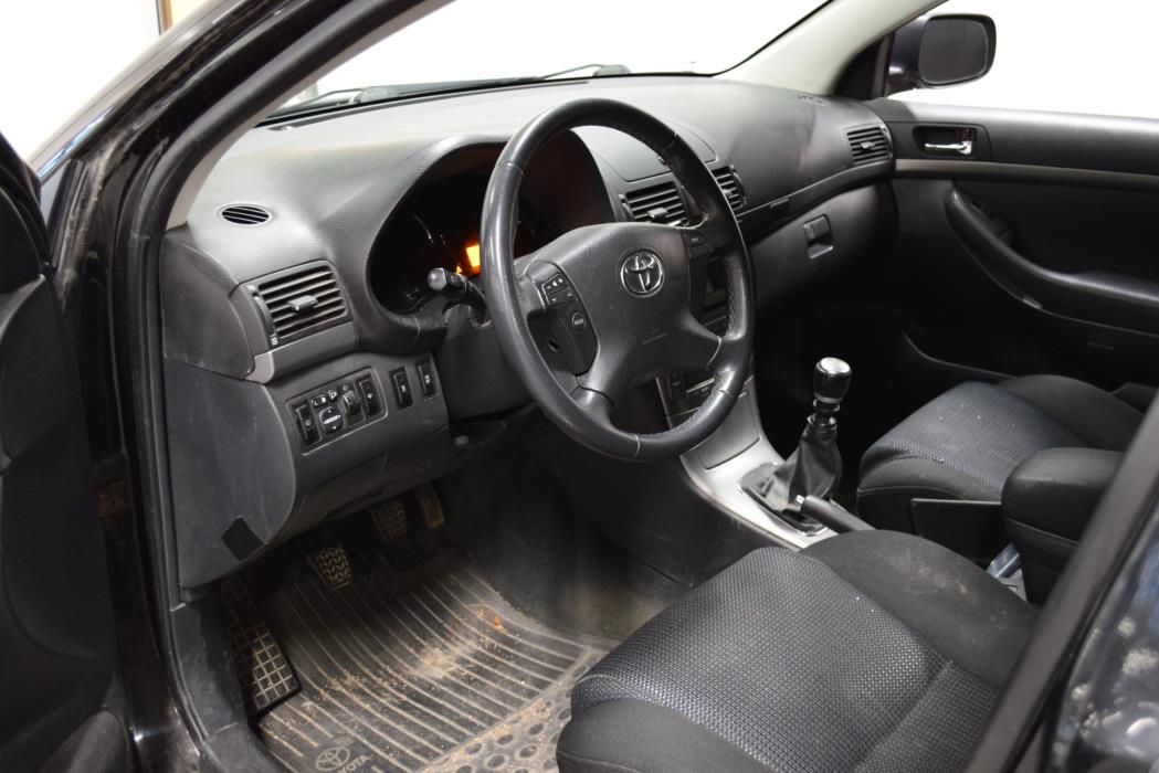 TOYOTA Avensis 2008
