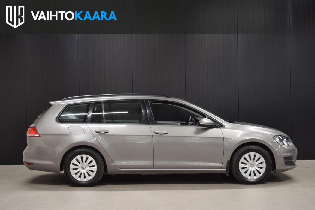 VOLKSWAGEN Golf 2015