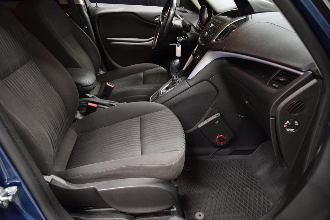 OPEL Zafira Tourer 2013