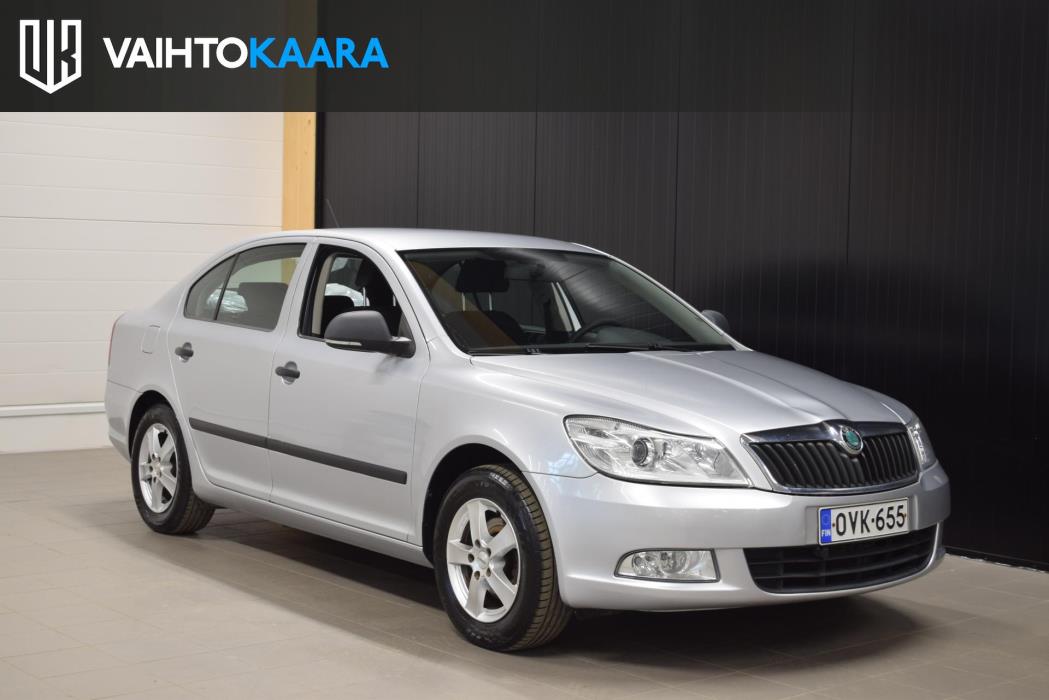 SKODA Octavia 2012