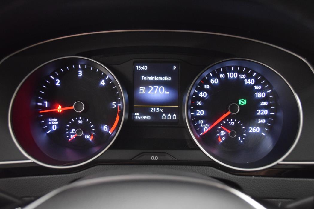 VOLKSWAGEN Passat 2015