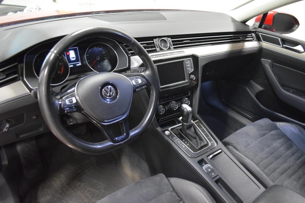 VOLKSWAGEN Passat 2015