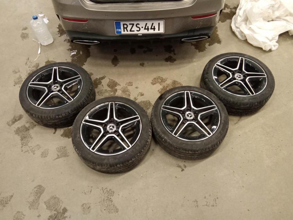 MERCEDES-BENZ CLA 2020