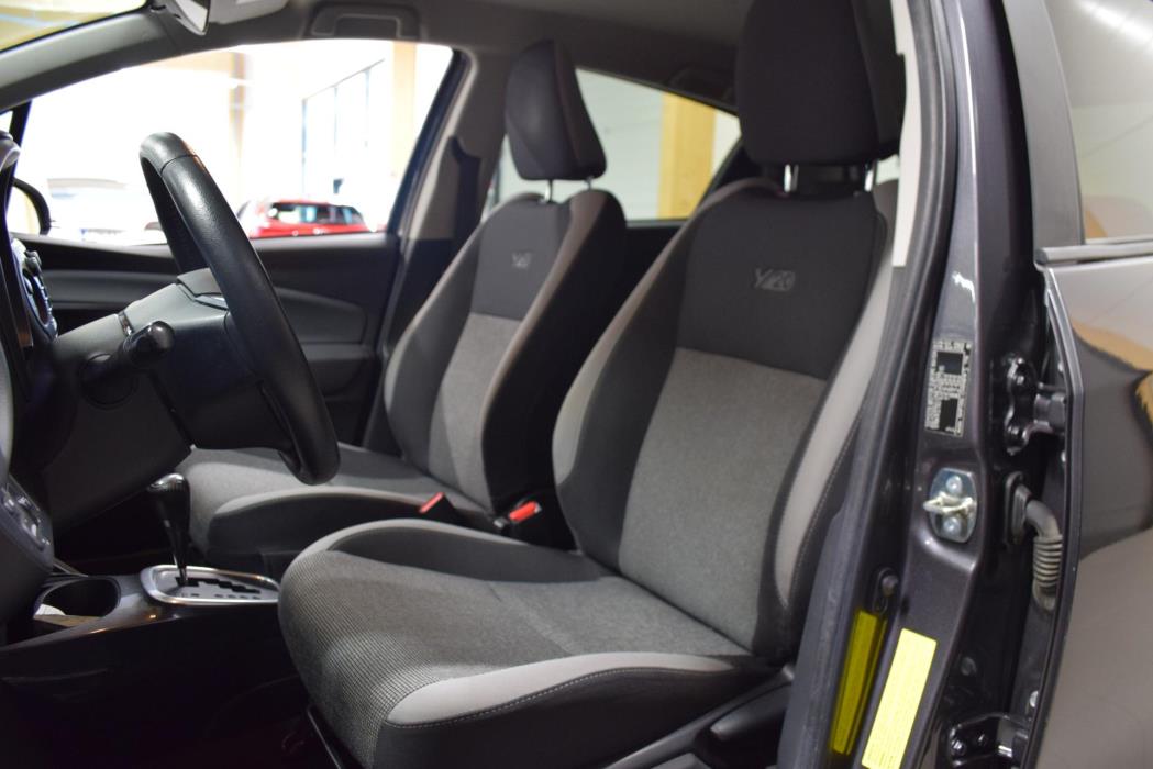 TOYOTA Yaris 2020