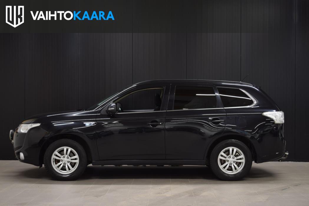 MITSUBISHI Outlander PHEV 2013
