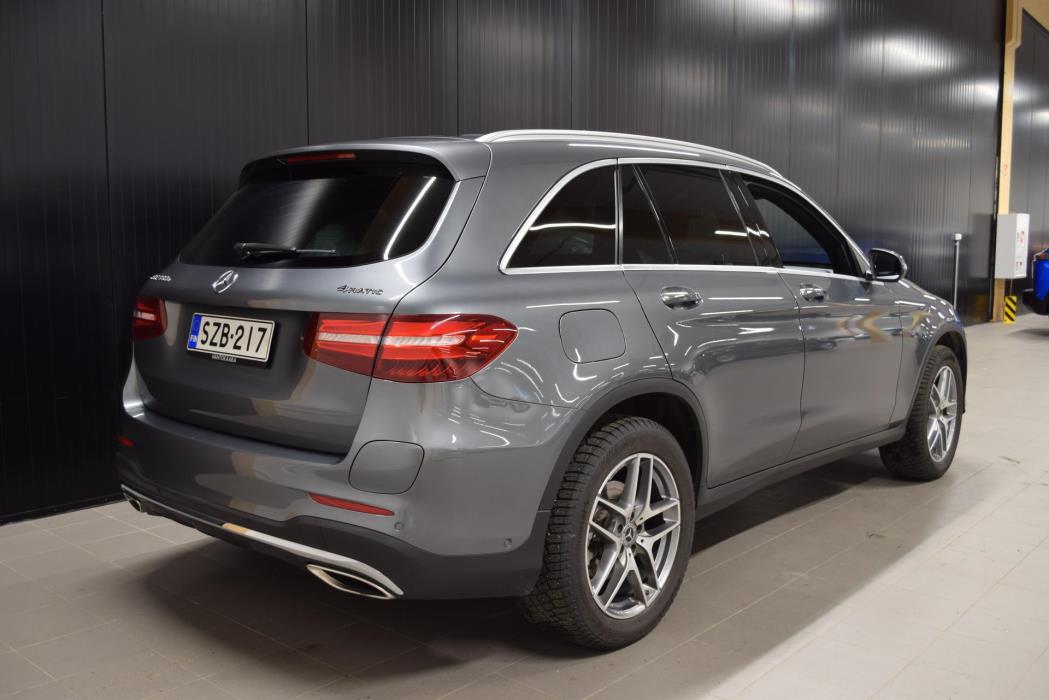 MERCEDES-BENZ GLC 2017