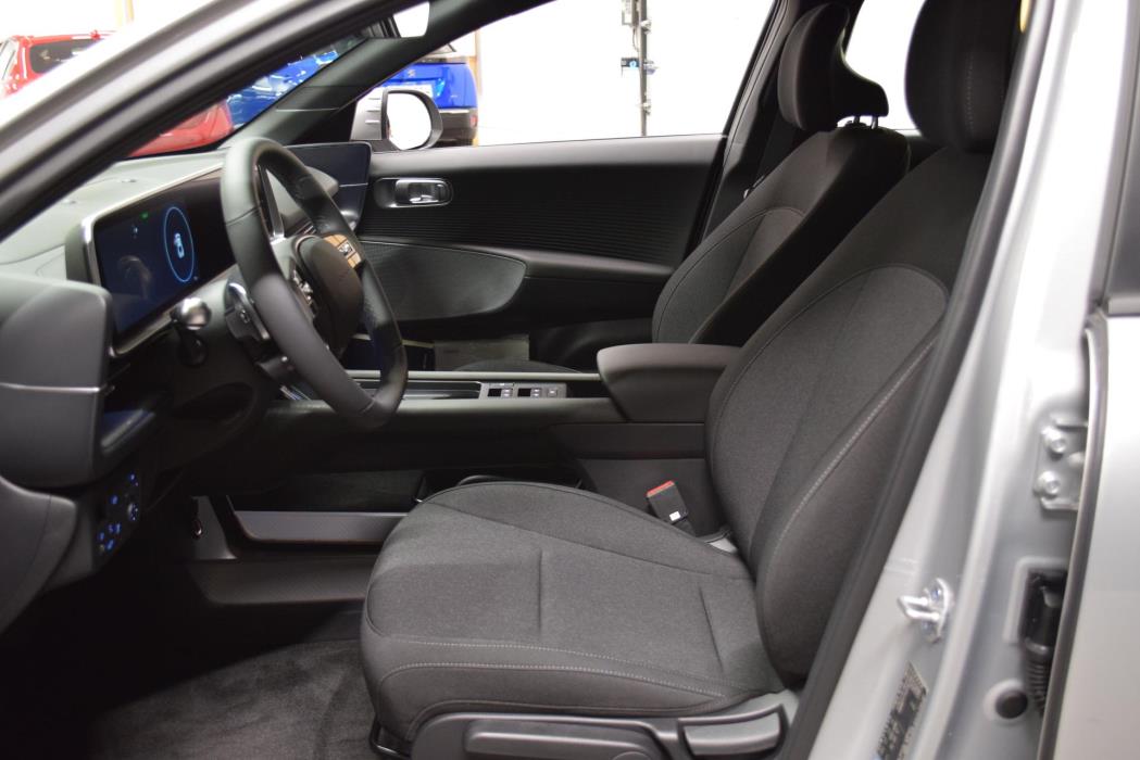 HYUNDAI Ioniq 6 2025