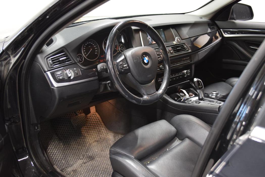 BMW 520 2015