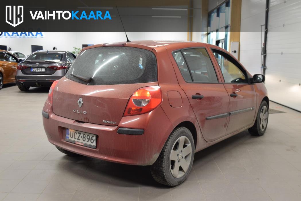 RENAULT Clio 2006