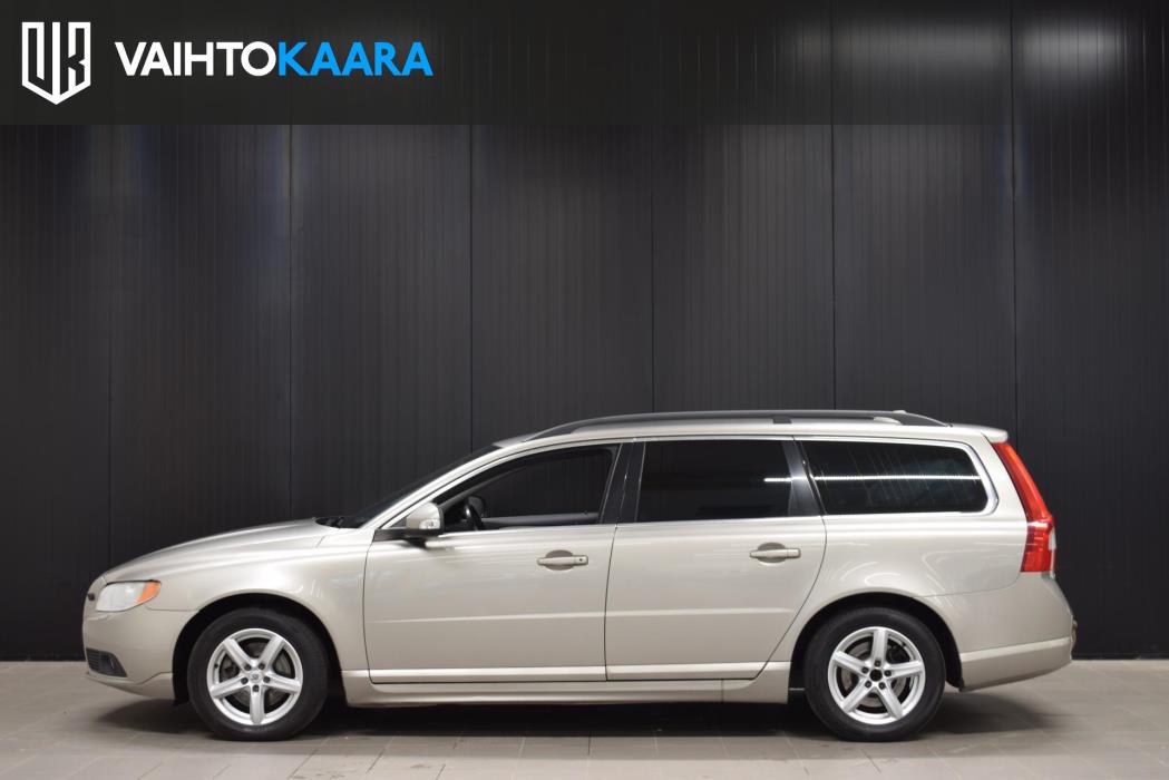 VOLVO V70 2011