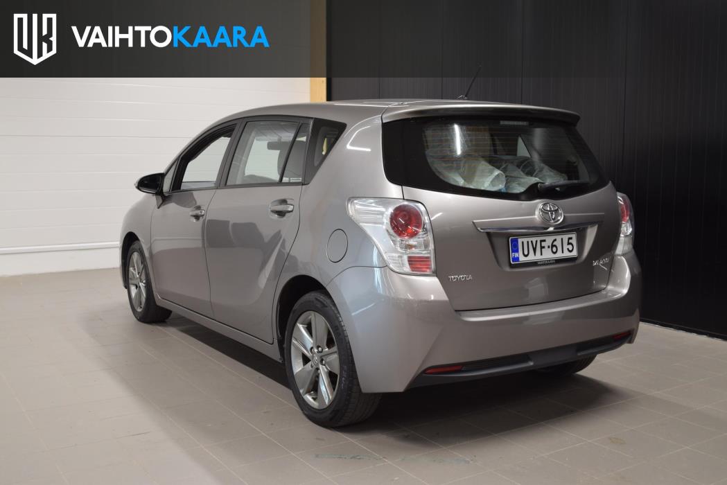 TOYOTA Verso 2015