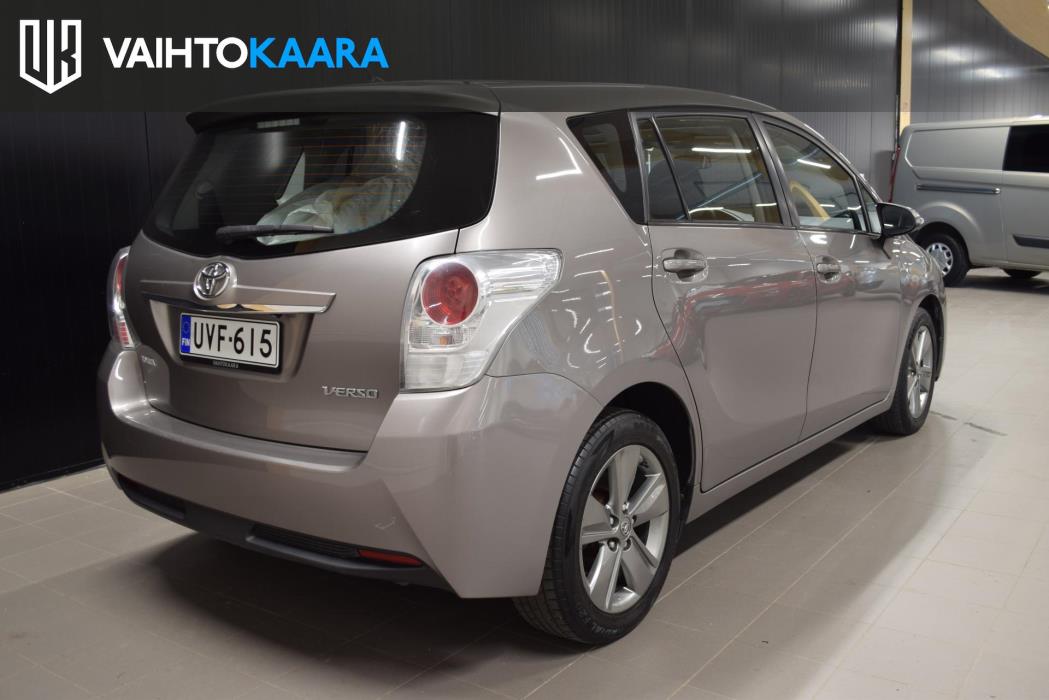 TOYOTA Verso 2015