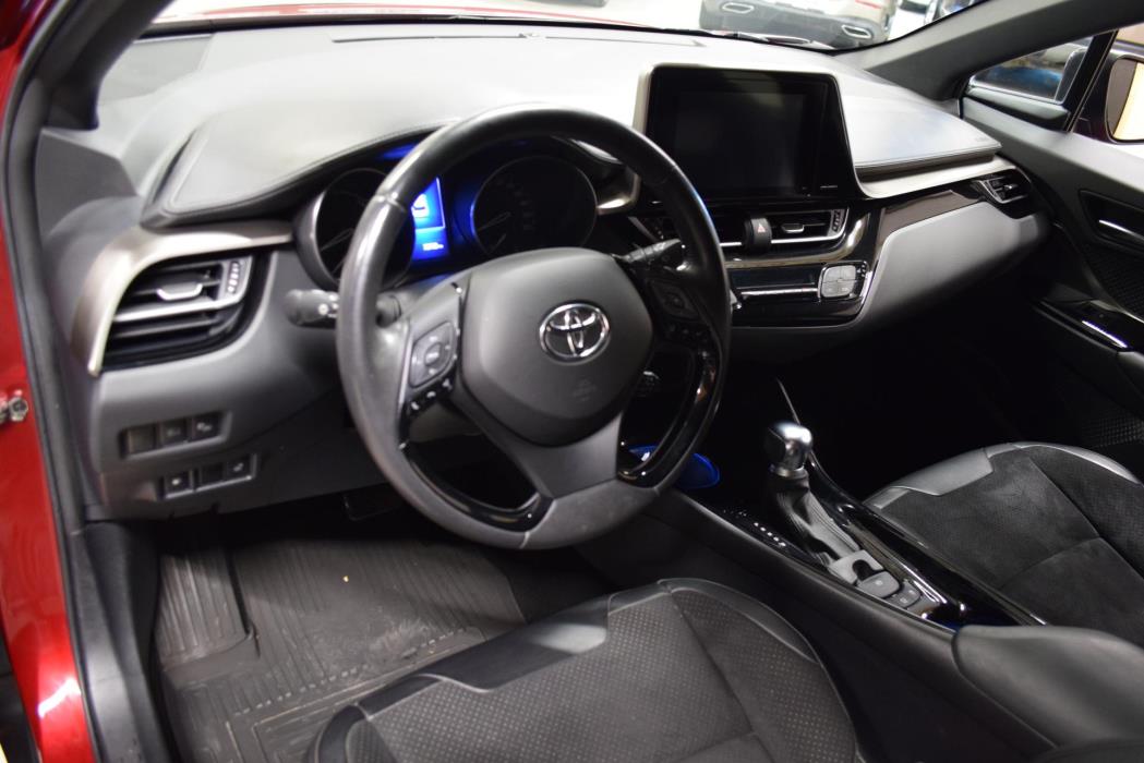TOYOTA C-HR 2019