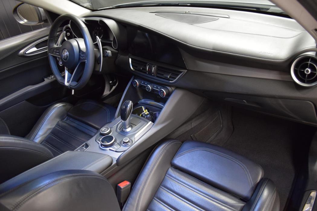 ALFA ROMEO Giulia 2020