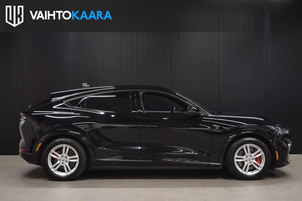 FORD Mustang Mach-E 2022