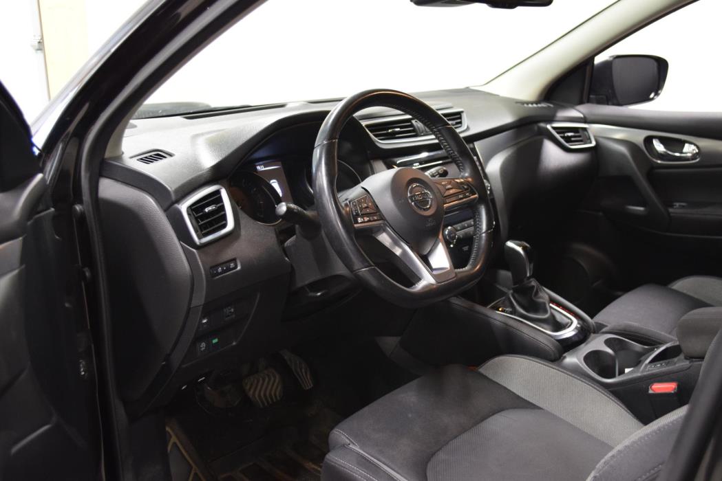 NISSAN Qashqai 2018