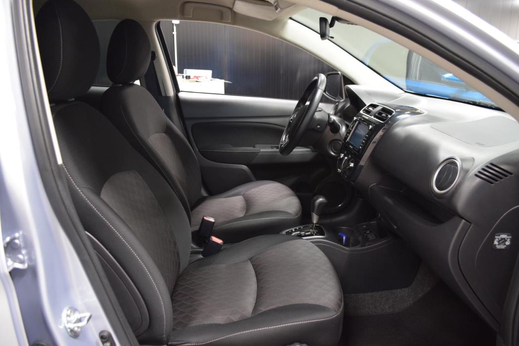 MITSUBISHI Space Star 2020
