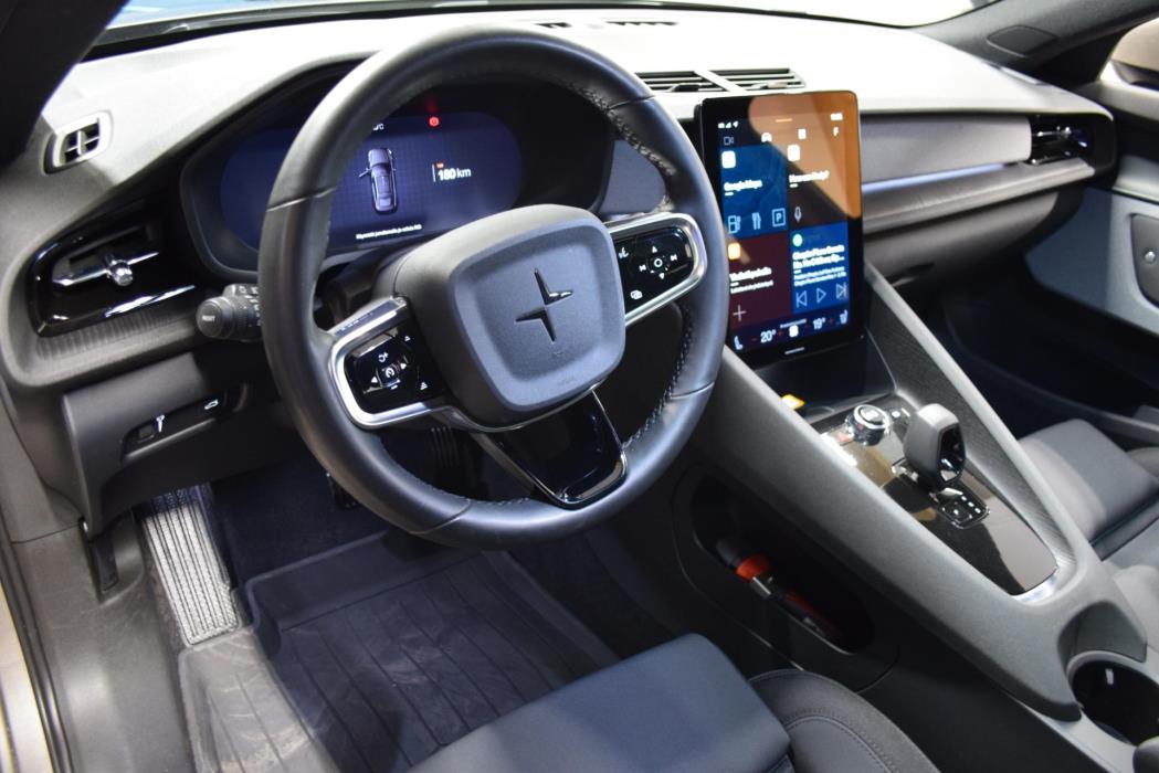 POLESTAR 2 2022