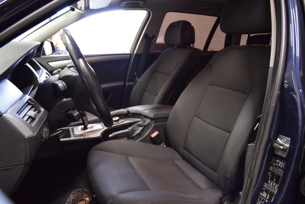 BMW 520 2009