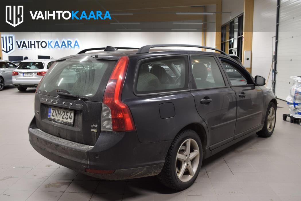 VOLVO V50 2009