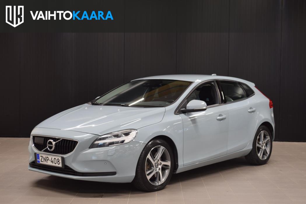 VOLVO V40 2018