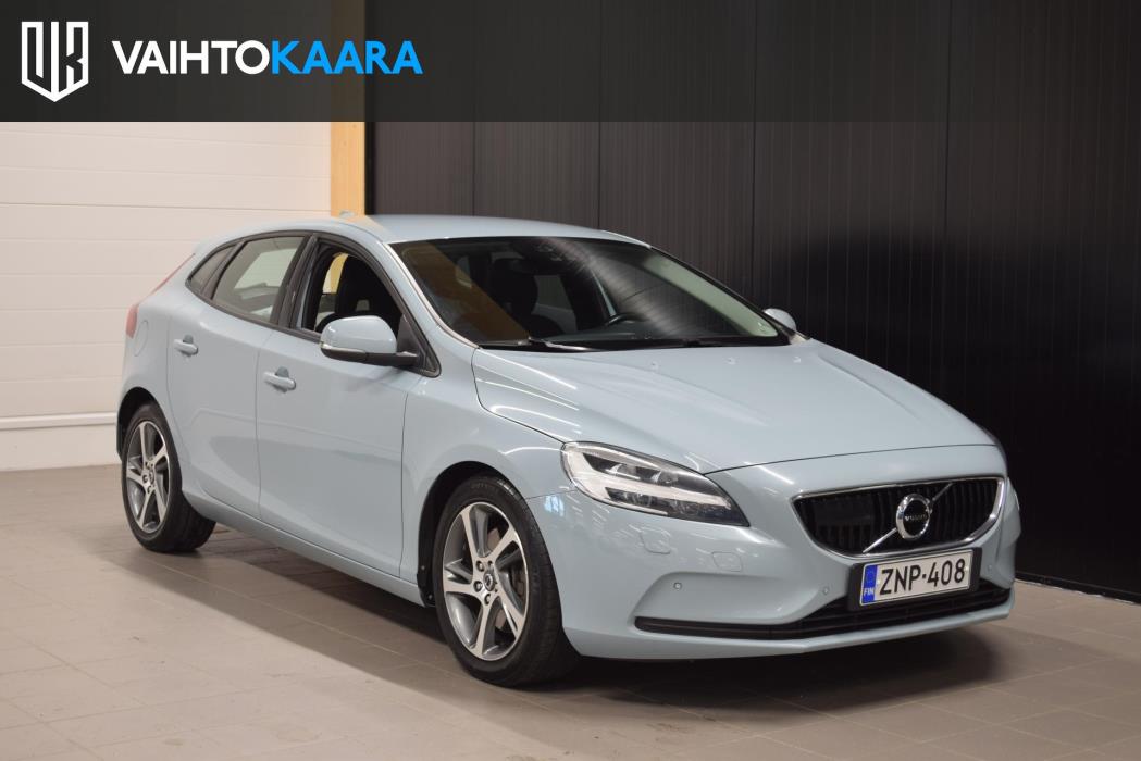 VOLVO V40 2018