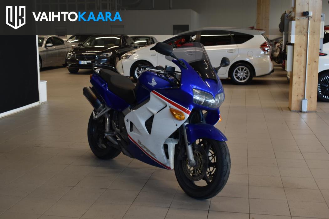 HONDA VFR 2001