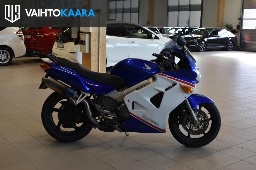 HONDA VFR 2001