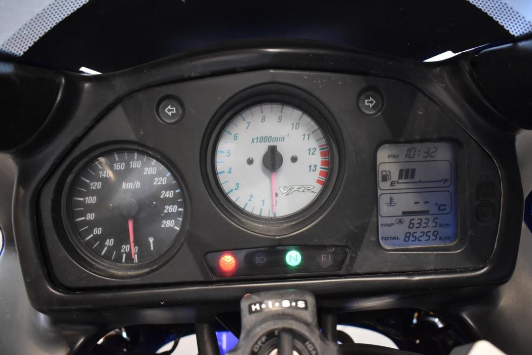 HONDA VFR 2001