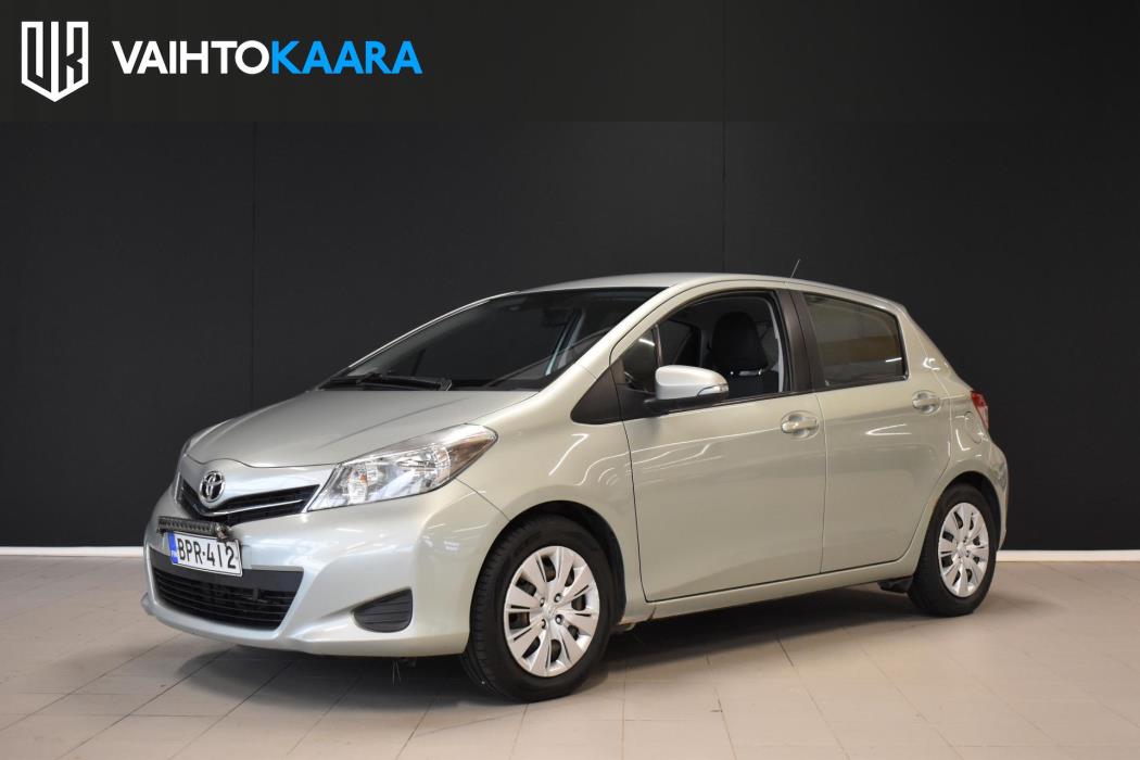 TOYOTA Yaris 2012