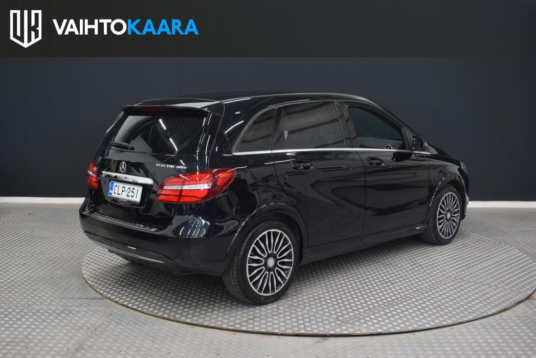 MERCEDES-BENZ B 2015