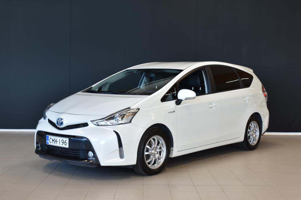 TOYOTA Prius+ 2016