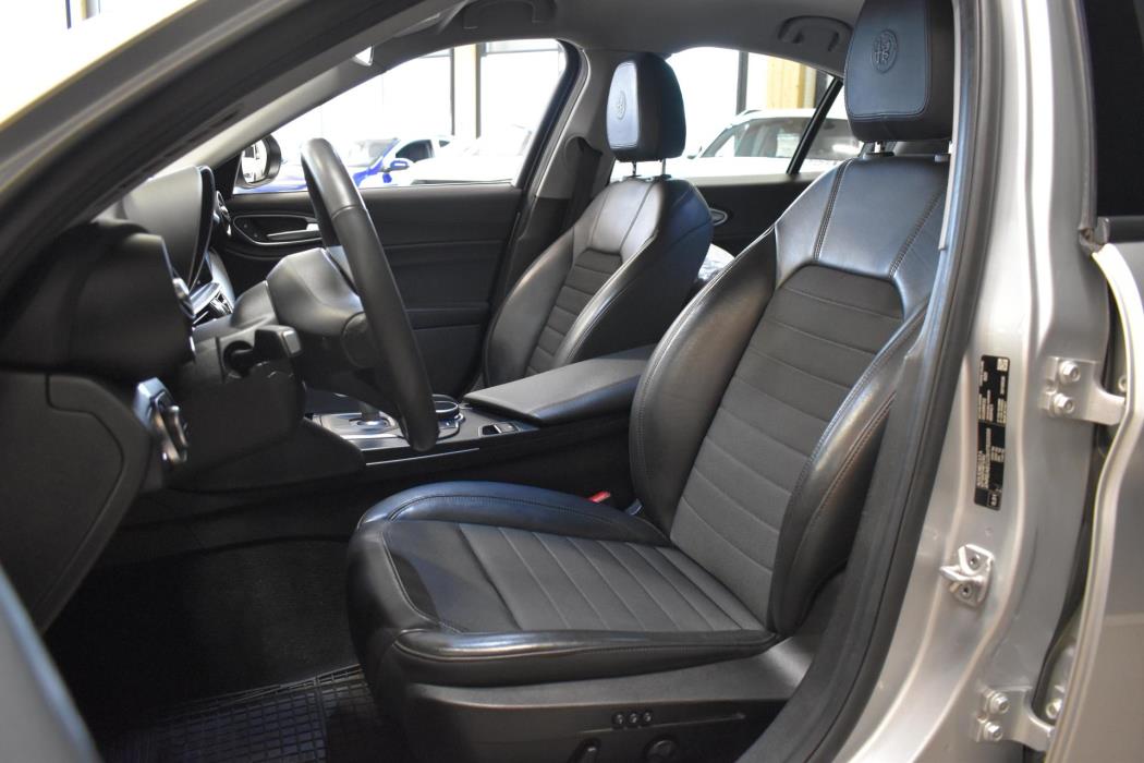 ALFA ROMEO Giulia 2017