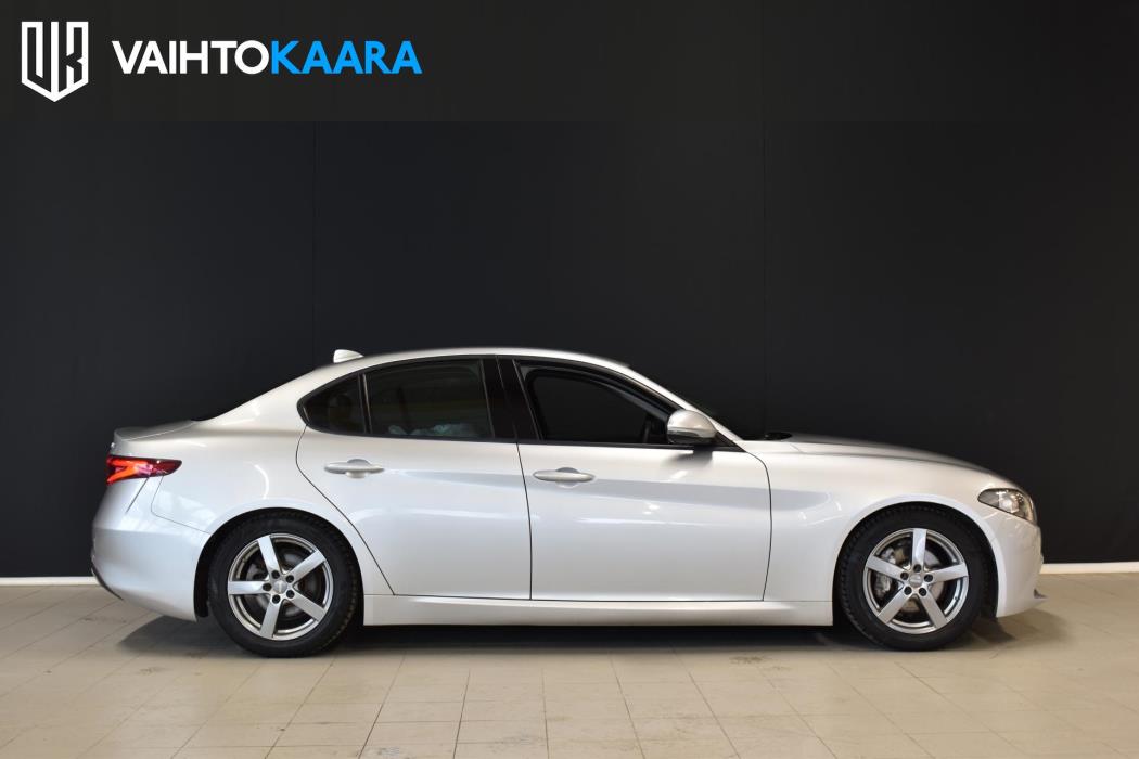 ALFA ROMEO Giulia 2017