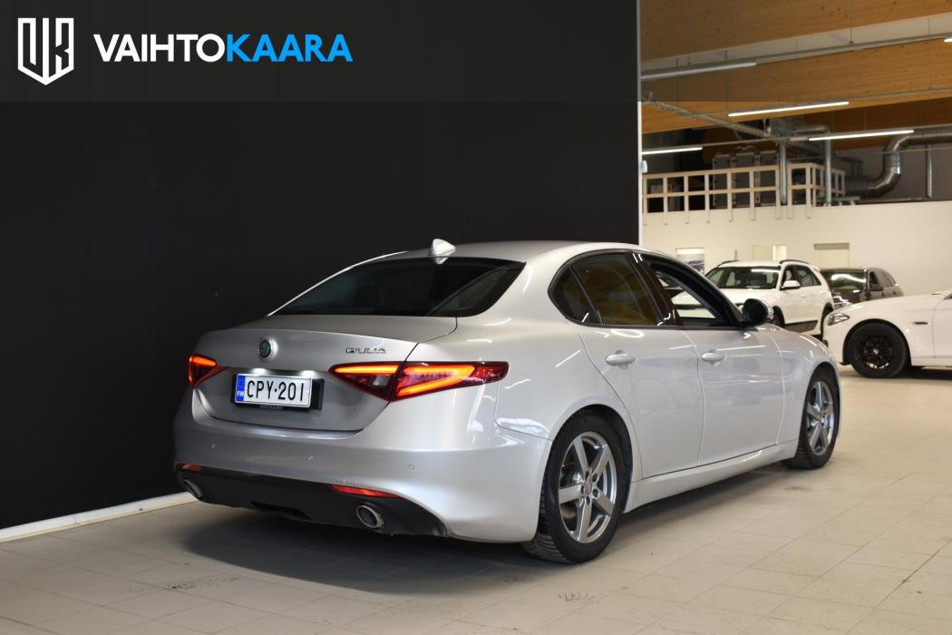 ALFA ROMEO Giulia 2017