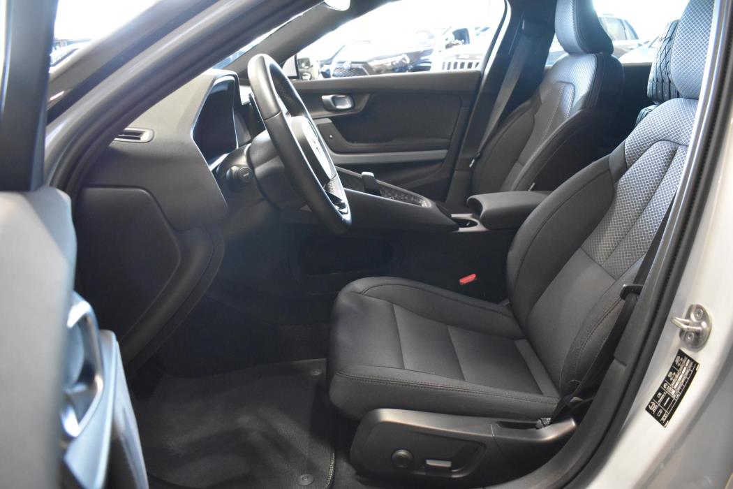 POLESTAR 2 2023