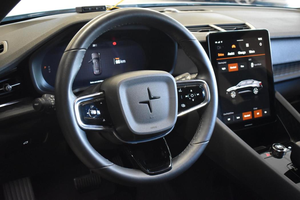 POLESTAR 2 2023