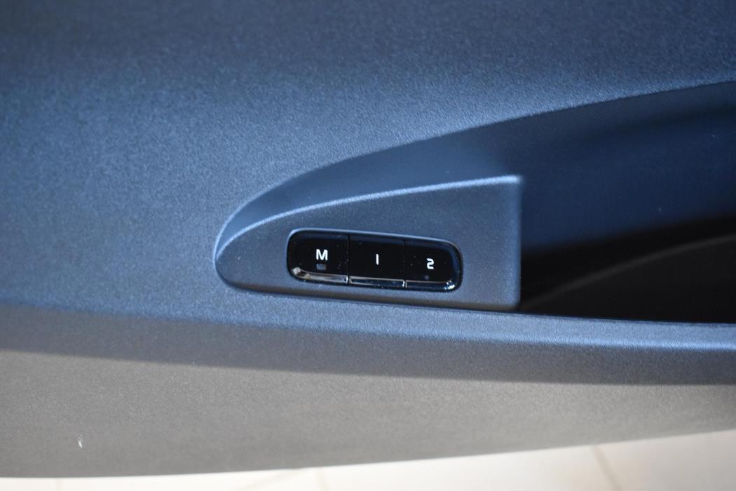 POLESTAR 2 2023