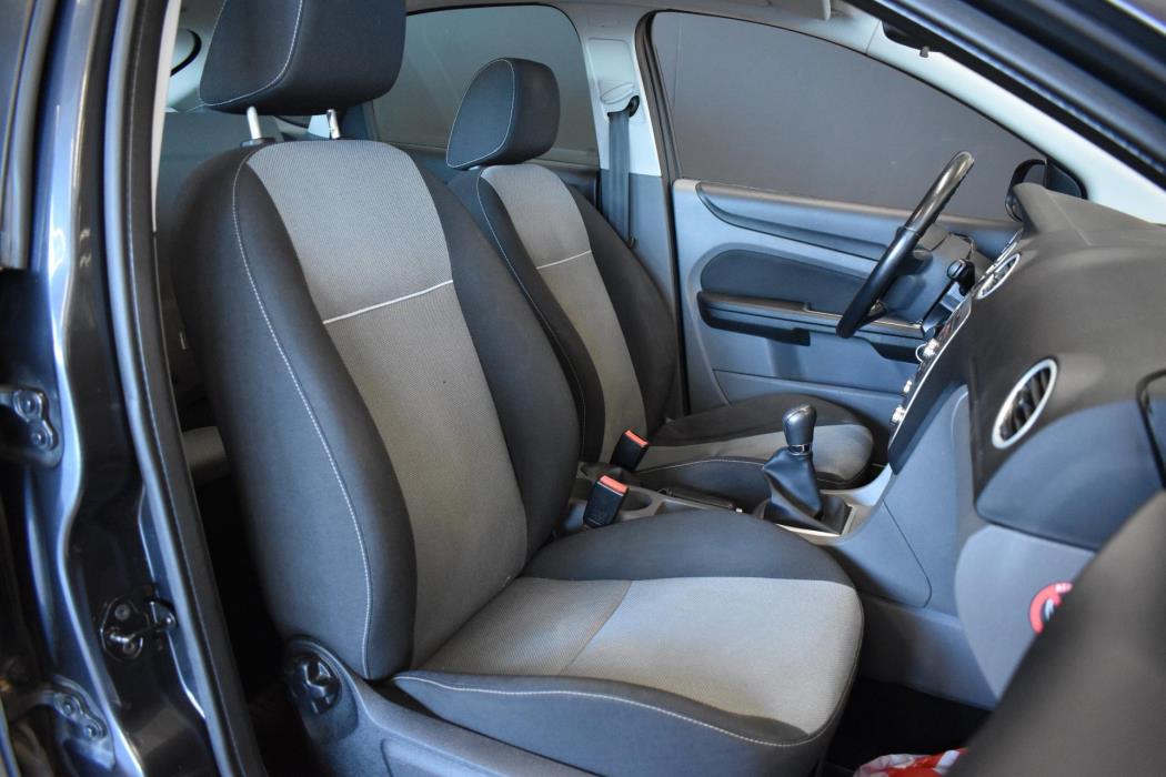 FORD Focus 2010